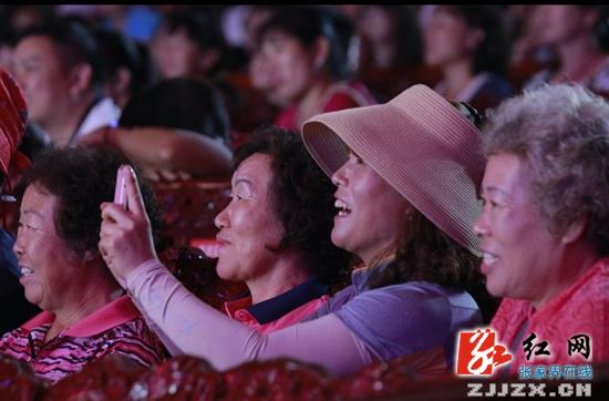 【“十一”在张家界】张家界核心景区武陵源游览畅通 纳客14万人次无拥堵