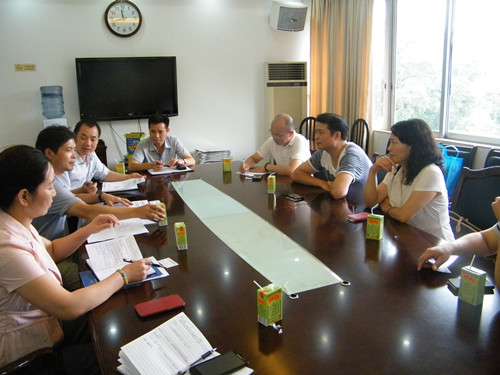 进行座谈交流8月11日至17日,衡阳市旅游局局长,党组书记彭幼平率景区